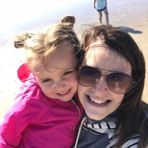 Meet your Posher, Holly